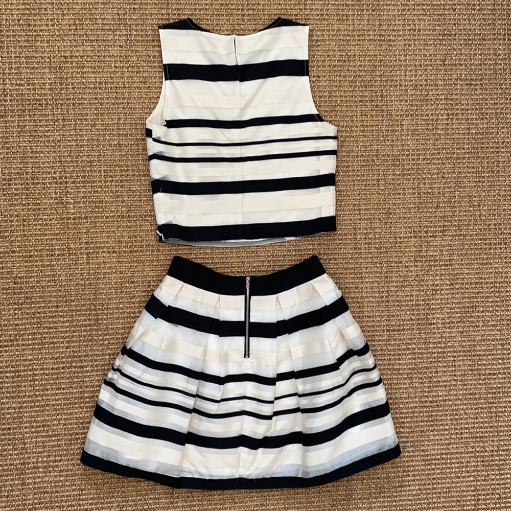 NEW Matching Set - Picture 3 of 3